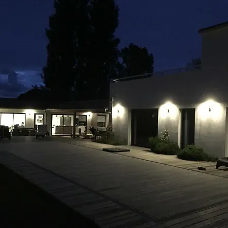 L'ile De Lumiere